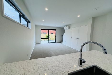 Photo of property in 2/9a Maronan Street, Woolston, Christchurch, 8023