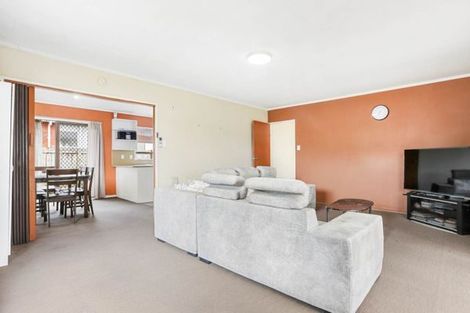 Photo of property in 2/451 Great South Road, Papatoetoe, Auckland, 2025