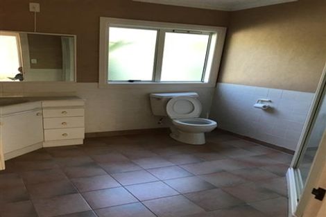 Photo of property in 26 Awhiorangi Promenade, Swanson, Auckland, 0816