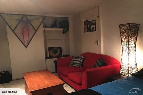 Photo of property in 21a Stanley Road, Glenfield, Auckland, 0629