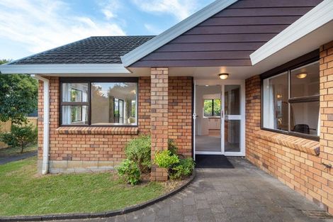 Photo of property in 2/5 Alma Road, Milford, Auckland, 0620