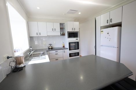 Photo of property in 58 Muricata Avenue, Mount Maunganui, 3116