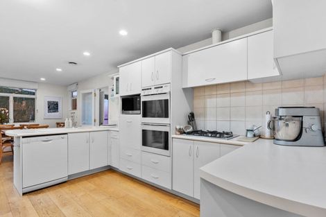 Photo of property in 2/7 Morton Avenue, Forrest Hill, Auckland, 0620