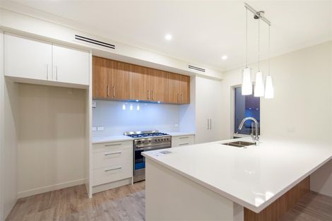 Photo of property in 175 Godfrey Drive, Orewa, 0931