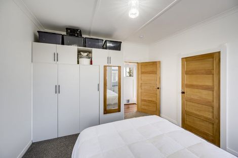 Photo of property in 1/404 Gloucester Street, Taradale, Napier, 4112