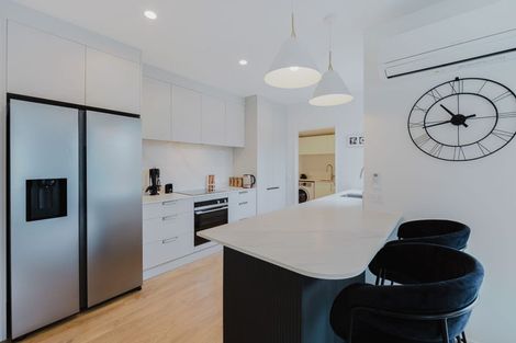 Photo of property in 211a Springfield Road, St Albans, Christchurch, 8014