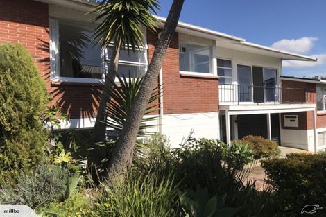 Photo of property in 2/28 Norman Road, Hauraki, Auckland, 0622