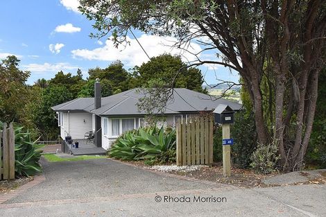 Photo of property in 45 Gorge Road, Maungaturoto, 0520