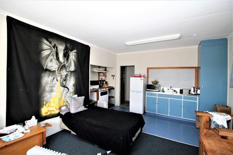 Photo of property in 54 Mclean Street, Woodville, 4920