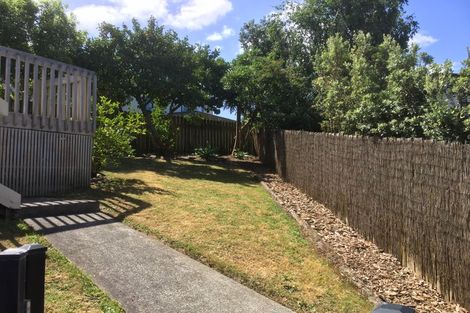 Photo of property in 2/36 Elizabeth Drive, West Harbour, Auckland, 0618