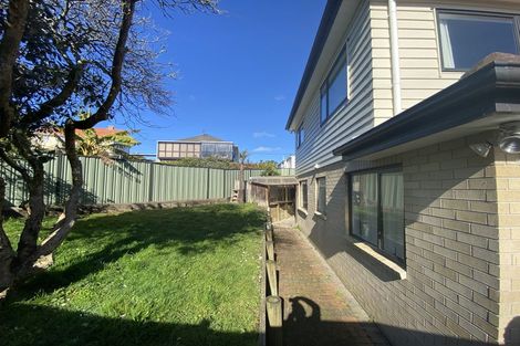 Photo of property in 4a Nash Road, Mount Roskill, Auckland, 1041