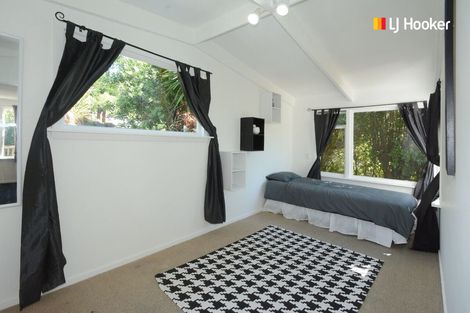 Photo of property in 25 Frances Street, Broad Bay, Dunedin, 9014