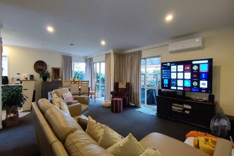 Photo of property in 3 Lantern Court, Henderson, Auckland, 0612