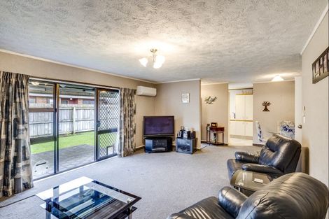 Photo of property in 49d Church Road, Taradale, Napier, 4112