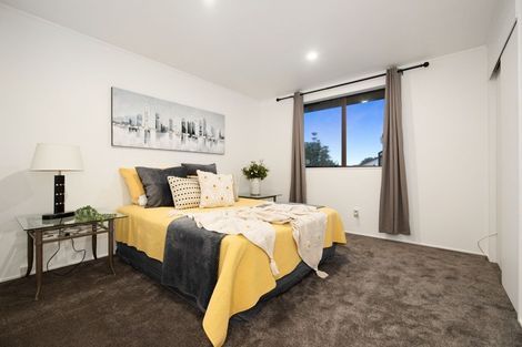 Photo of property in 4b Kentucky Crescent, Nawton, Hamilton, 3200