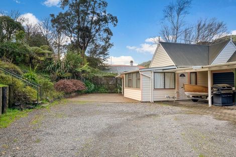 Photo of property in 43a Wairau Road, Picton, 7220