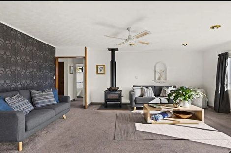 Photo of property in 2/8 Duart Road, Havelock North, 4130