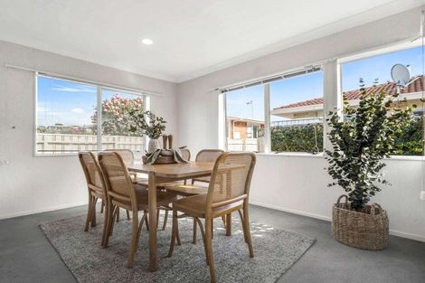 Photo of property in 7a Lilac Place, Otumoetai, Tauranga, 3110