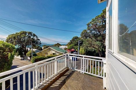 Photo of property in 3-5 Knoll Street, Island Bay, Wellington, 6023