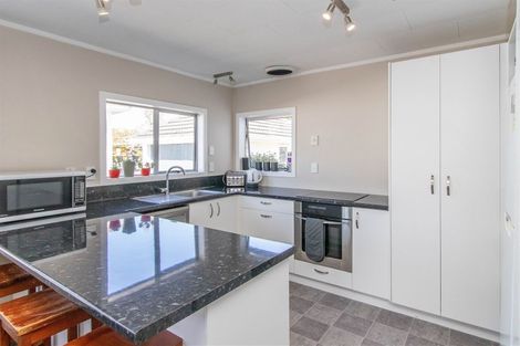 Photo of property in 10 Mahoe Street, Inglewood, 4330