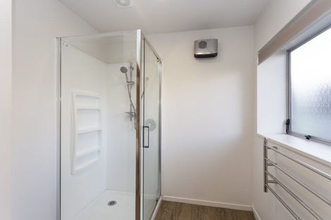 Photo of property in 1/80 Middlepark Road, Sockburn, Christchurch, 8042