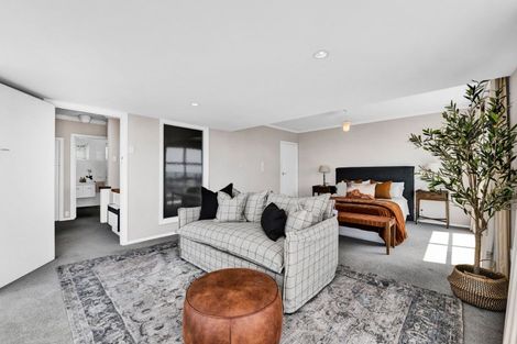 Photo of property in 157 Vivian Street, New Plymouth, 4310