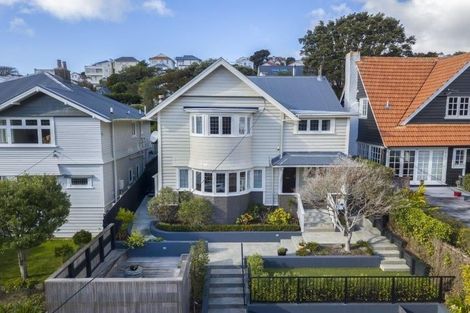 Photo of property in 37 Glen Road, Kelburn, Wellington, 6012