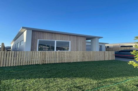 Photo of property in 19 Bale Close, Papamoa, 3118