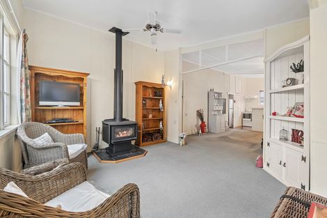 Photo of property in 42 Brandon Street, Alexandra, 9320