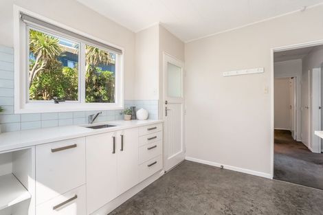 Photo of property in 1/24 Lambley Road, Titahi Bay, Porirua, 5022