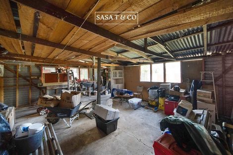 Photo of property in 29 Blake Road, Mangere East, Auckland, 2024