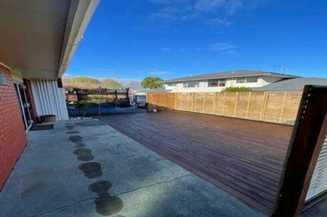 Photo of property in 9 Powell Crescent, Ilam, Christchurch, 8041