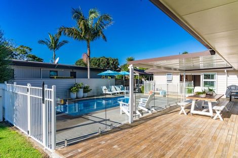 Photo of property in 56 Moir Point Road, Mangawhai Heads, Mangawhai, 0505