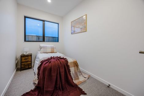 Photo of property in 8 Ihi Place, Karaka, 2578