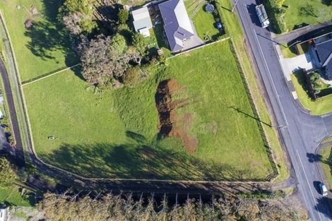 Photo of property in 25 Colombo Road, Waiuku, 2123