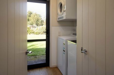 Photo of property in 19 Porika Road, Rotoroa, Saint Arnaud, 7077