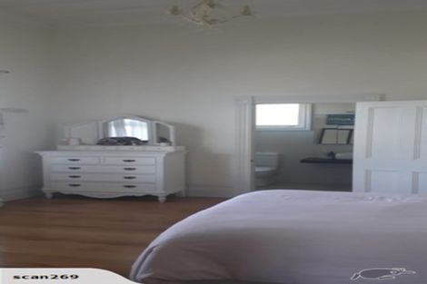 Photo of property in 21 Brougham Street, Westport, 7825