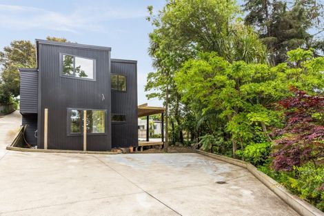 Photo of property in 8 Ormond Road, Hospital Hill, Napier, 4110