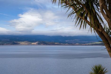 Photo of property in 19 Turangitukua Terrace, Kuratau, Turangi, 3381