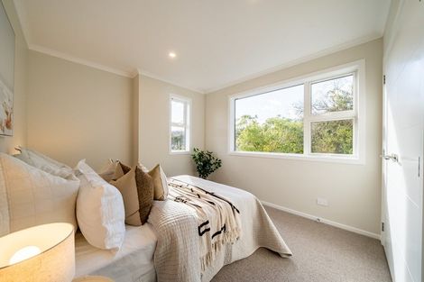 Photo of property in 70a Heretaunga Square, Silverstream, Upper Hutt, 5019