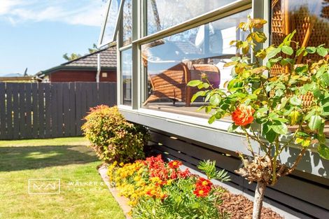 Photo of property in 16 Sunbrae Drive, Silverstream, Upper Hutt, 5019