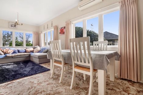 Photo of property in 114 Stanley Avenue, Te Aroha, 3320