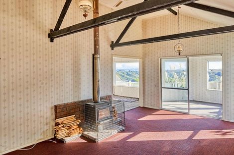 Photo of property in 11 Lauderdale Road, Papakowhai, Porirua, 5024