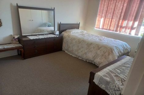 Photo of property in 140 Hanham Road, Kumeu, 0891