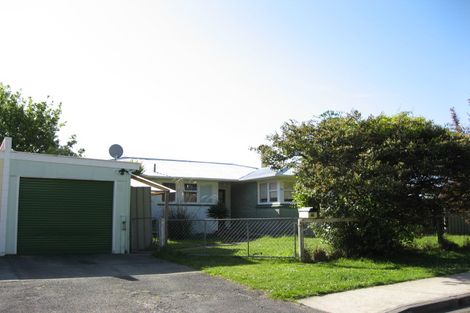 Photo of property in 76 Milton Terrace, Picton, 7220