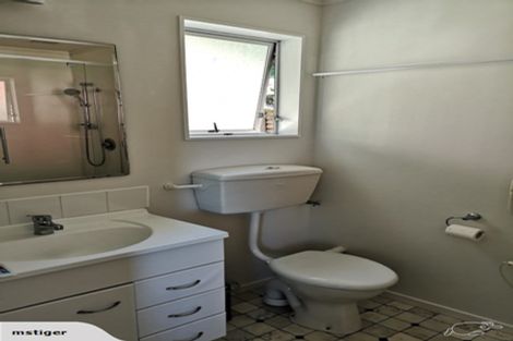 Photo of property in 10 Jasons Place, Churton Park, Wellington, 6037