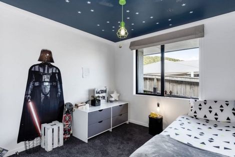 Photo of property in 2 Rochfort Crescent, Pyes Pa, Tauranga, 3112