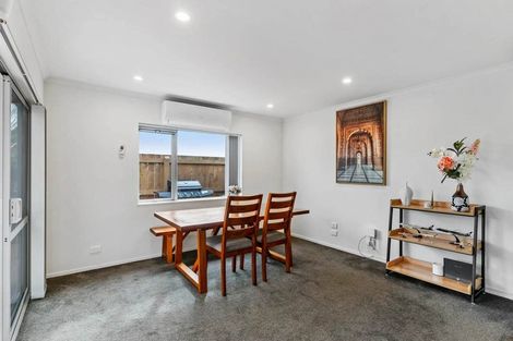 Photo of property in 96 Kuaka Drive, Takanini, 2112