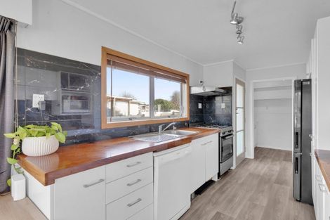 Photo of property in 6 Camden Place, Pukete, Hamilton, 3200