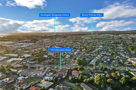 Photo of property in 1/13 Clevedon Road, Papakura, 2110